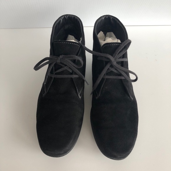 Tod’s Winter Ankle Boot - Picture 4 of 8